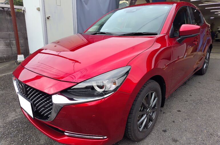 MAZDA2